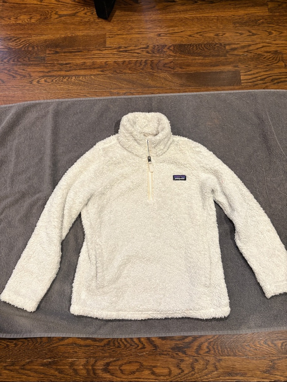 Patagonia Cream Sherpa Half-Zip Pullover